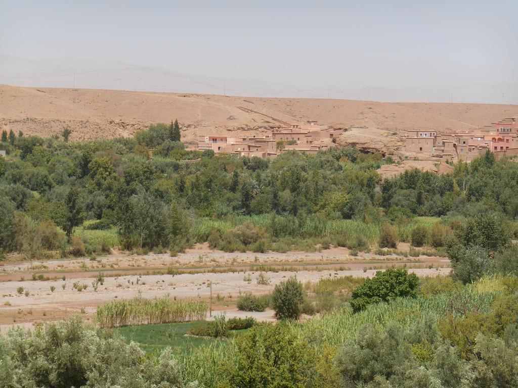 فندق الكيلا دي مجونةفي  Kasbah Dardiafa Tourbiste المظهر الخارجي الصورة